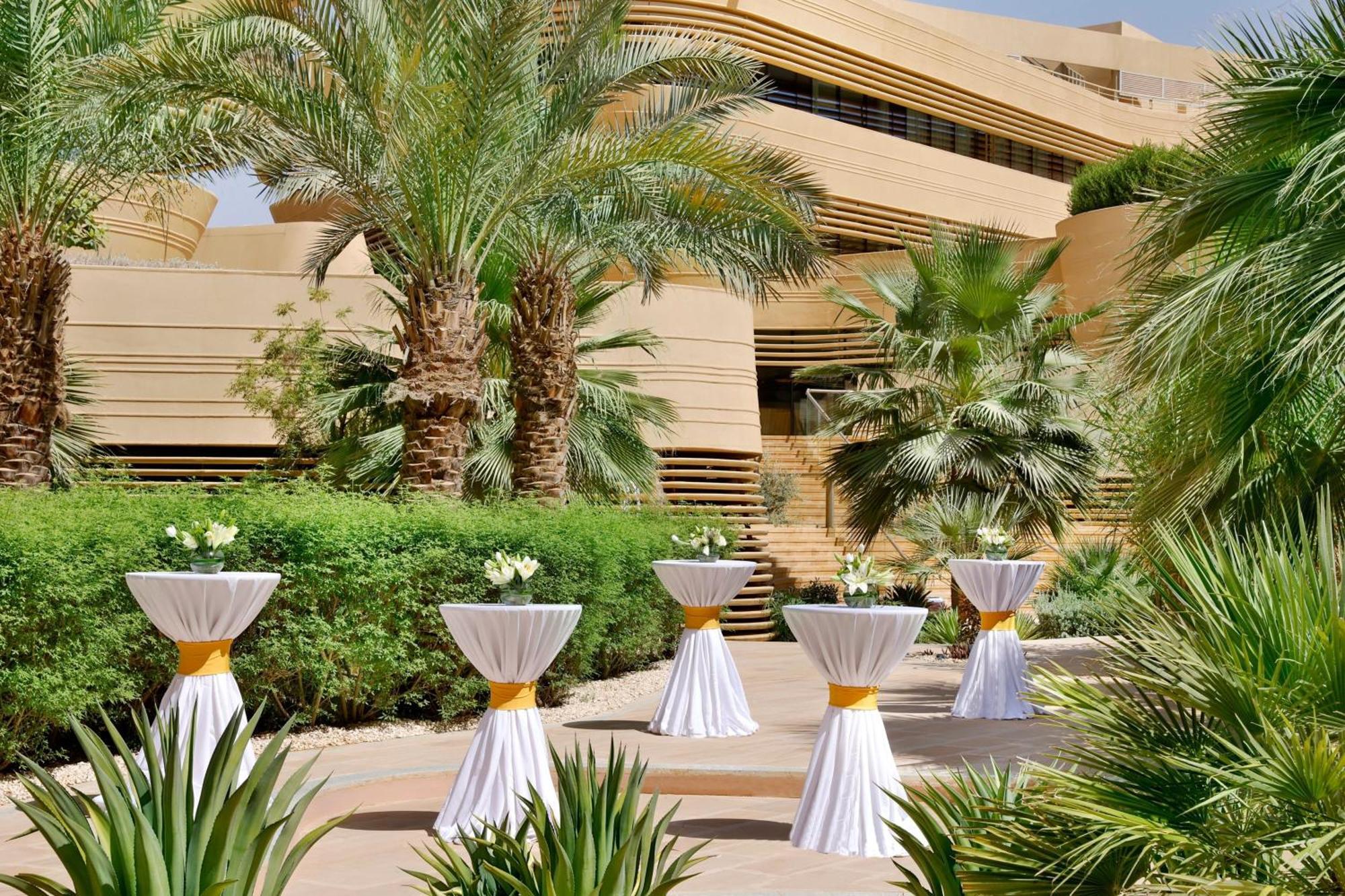 Riyadh Diplomatic Quarter - Marriott Executive Apartments Exterior foto